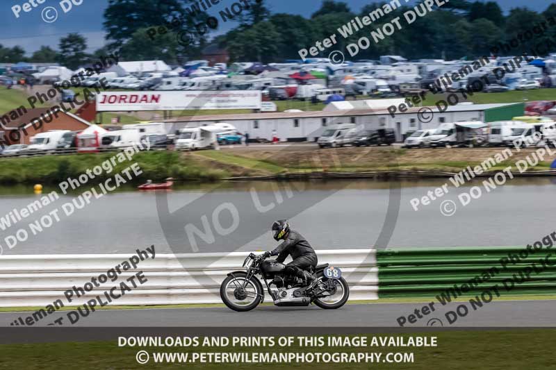 Vintage motorcycle club;eventdigitalimages;mallory park;mallory park trackday photographs;no limits trackdays;peter wileman photography;trackday digital images;trackday photos;vmcc festival 1000 bikes photographs